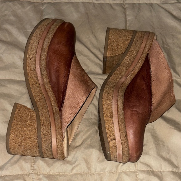 Free People Brown and Tan Leather Mules - Picture 2 of 4